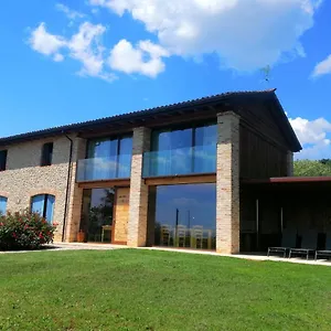 https://agriturismo-dolce-colle.hotelinveneto.com